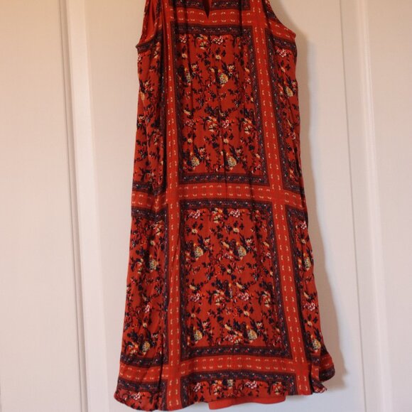 Miami Dress Size M - Picture 2 of 12